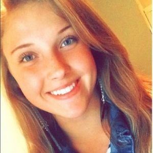 Meet your Posher, Jenna